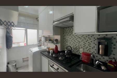 Apartamento à venda com 77m², 3 quartos e 2 vagas Apartamento à venda com 77m², 3 quartos e 2 vagasCozinha