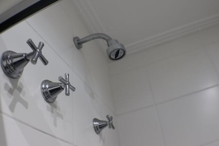 Apartamento à venda com 77m², 3 quartos e 2 vagas Apartamento à venda com 77m², 3 quartos e 2 vagasBanheiro