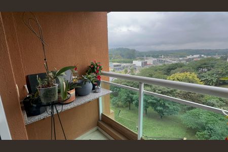 Apartamento à venda com 77m², 3 quartos e 2 vagas Apartamento à venda com 77m², 3 quartos e 2 vagasVaranda