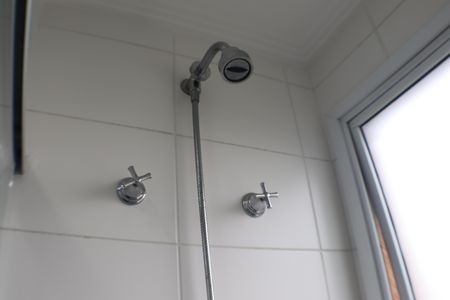 Apartamento à venda com 77m², 3 quartos e 2 vagas Apartamento à venda com 77m², 3 quartos e 2 vagasBanheiro da Suíte