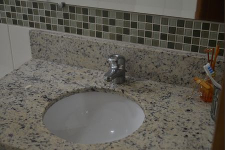 Apartamento à venda com 192m², 3 quartos e 2 vagasBanheiro Social