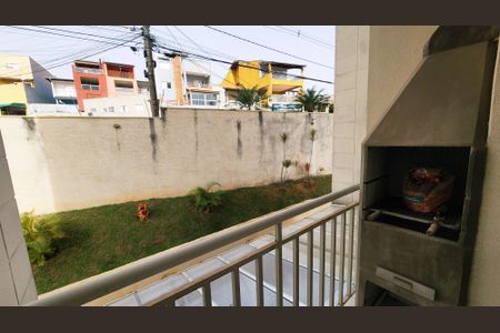 Apartamento à venda com 51m², 2 quartos e 1 vaga Apartamento à venda com 51m², 2 quartos e 1 vagaVaranda