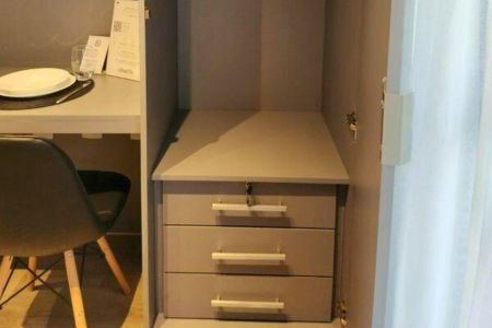 Apartamento à venda com 28m², 1 quarto e sem vaga Apartamento à venda com 28m², 1 quarto e sem vagaQuarto - Armários