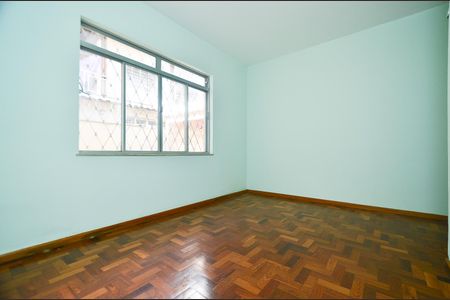 Casa para alugar com 280m², 5 quartos e 1 vagaSuite