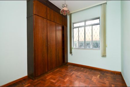 Casa para alugar com 280m², 5 quartos e 1 vagaQuarto 1