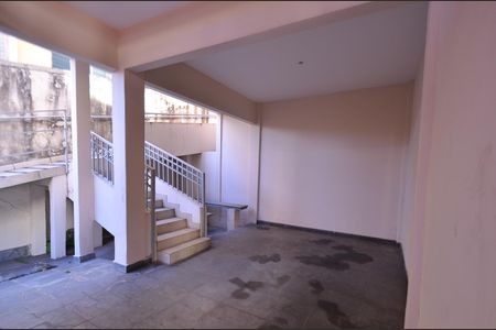 Casa para alugar com 280m², 5 quartos e 1 vagaGaragem