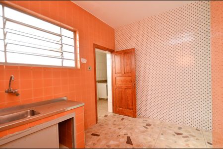 Casa para alugar com 280m², 5 quartos e 1 vagaCozinha