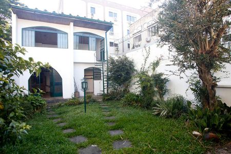 Casa à venda com 450m², 5 quartos e 2 vagasÁrea Externa