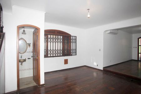 Casa à venda com 450m², 5 quartos e 2 vagasSala 2