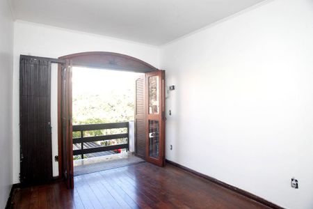 Casa à venda com 450m², 5 quartos e 2 vagasQuarto 2