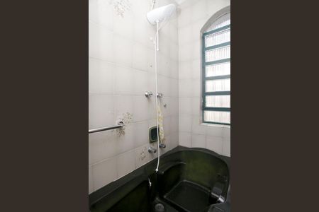 Casa à venda com 450m², 5 quartos e 2 vagasBanheiro da Suíte