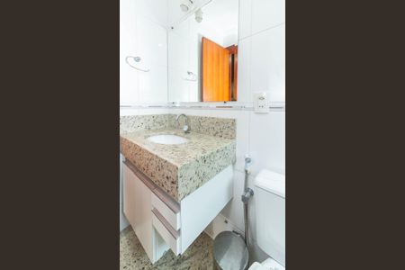 Apartamento à venda com 118m², 3 quartos e 2 vagas Apartamento à venda com 118m², 3 quartos e 2 vagasBanheiro Suíte