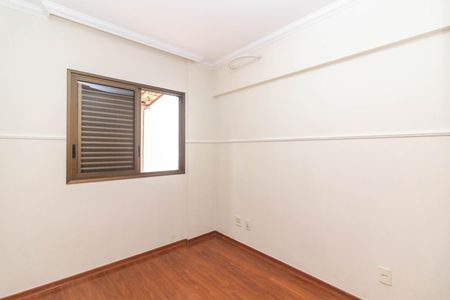 Apartamento à venda com 118m², 3 quartos e 2 vagas Apartamento à venda com 118m², 3 quartos e 2 vagasQuarto 1