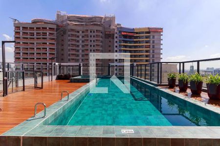 Apartamento à venda com 28m², 1 quarto e sem vaga Apartamento à venda com 28m², 1 quarto e sem vagaPiscina