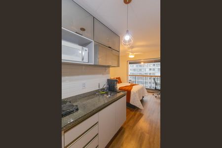 Apartamento à venda com 28m², 1 quarto e sem vaga Apartamento à venda com 28m², 1 quarto e sem vagaCozinha Conjugada