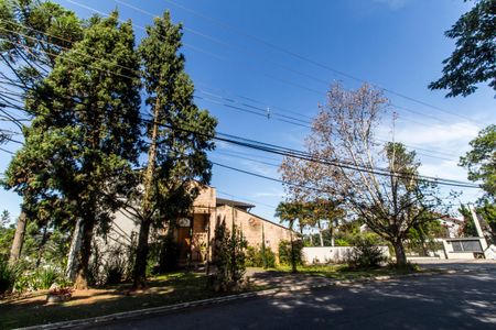 Casa de condomínio à venda com 1480m², 4 quartos e 9 vagas Casa de condomínio à venda com 1480m², 4 quartos e 9 vagasÁrea comum