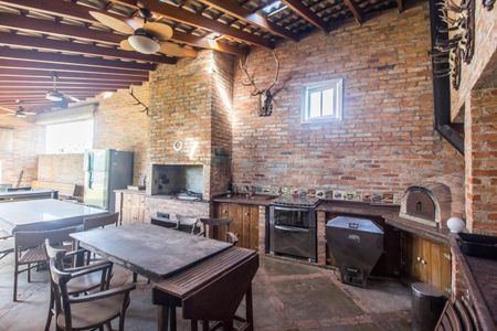 Casa de condomínio à venda com 1480m², 4 quartos e 9 vagas Casa de condomínio à venda com 1480m², 4 quartos e 9 vagasÁrea comum