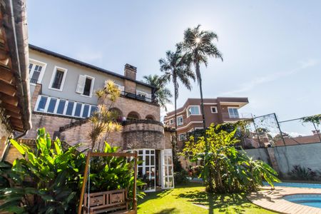 Casa de condomínio à venda com 1480m², 4 quartos e 9 vagas Casa de condomínio à venda com 1480m², 4 quartos e 9 vagasÁrea comum