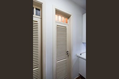 Casa de condomínio à venda com 1480m², 4 quartos e 9 vagas Casa de condomínio à venda com 1480m², 4 quartos e 9 vagasDespensa