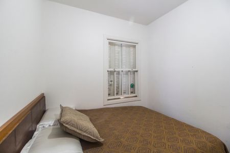 Casa de condomínio à venda com 1480m², 4 quartos e 9 vagas Casa de condomínio à venda com 1480m², 4 quartos e 9 vagasQuarto de Serviço