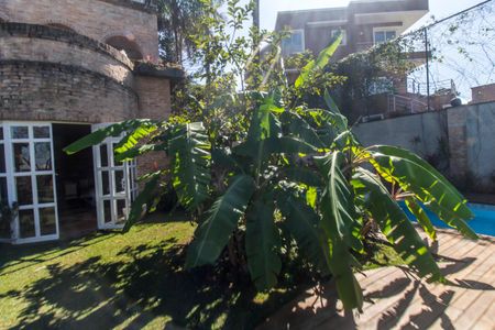 Casa de condomínio à venda com 1480m², 4 quartos e 9 vagas Casa de condomínio à venda com 1480m², 4 quartos e 9 vagasÁrea comum