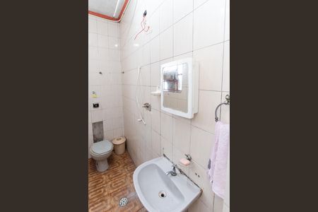 Casa à venda com 249m², 3 quartos e 2 vagas Casa à venda com 249m², 3 quartos e 2 vagasBanheiro 2