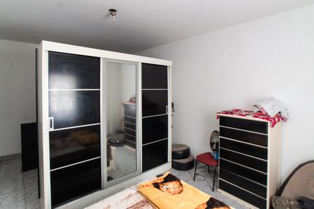 Casa à venda com 249m², 3 quartos e 2 vagas Casa à venda com 249m², 3 quartos e 2 vagasQuarto 1