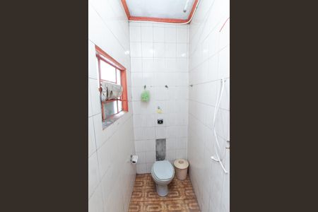 Casa à venda com 249m², 3 quartos e 2 vagas Casa à venda com 249m², 3 quartos e 2 vagasBanheiro 2