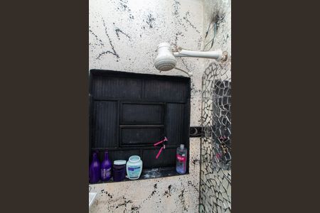 Casa à venda com 249m², 3 quartos e 2 vagas Casa à venda com 249m², 3 quartos e 2 vagasBanheiro 1