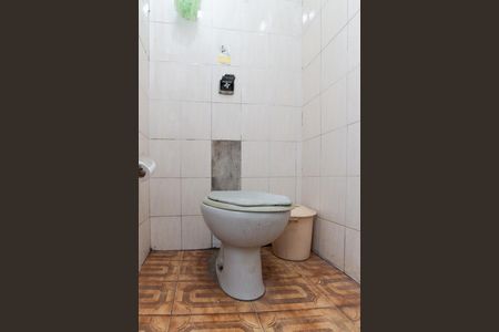 Casa à venda com 249m², 3 quartos e 2 vagas Casa à venda com 249m², 3 quartos e 2 vagasBanheiro 2