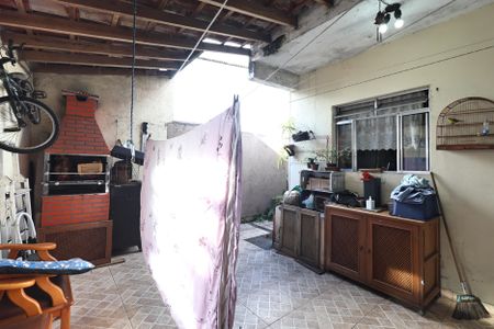 Casa à venda com 130m², 2 quartos e 2 vagasLavanderia/ quintal gourmet