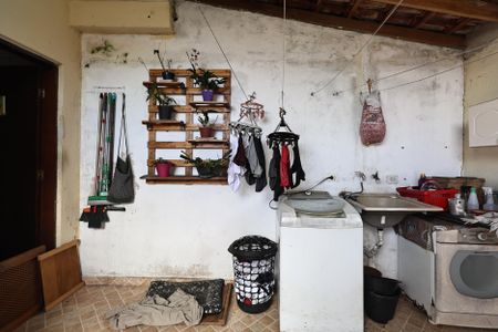 Casa à venda com 130m², 2 quartos e 2 vagasLavanderia/ quintal gourmet