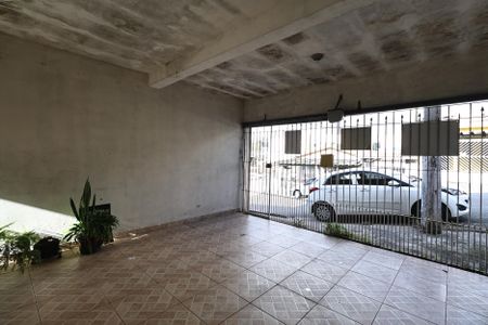 Casa à venda com 130m², 2 quartos e 2 vagasGaragem