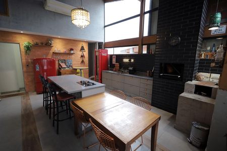 Apartamento à venda com 152m², 3 quartos e 3 vagasCobertura