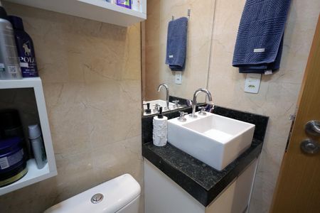 Apartamento à venda com 152m², 3 quartos e 3 vagasBanheiro suíte