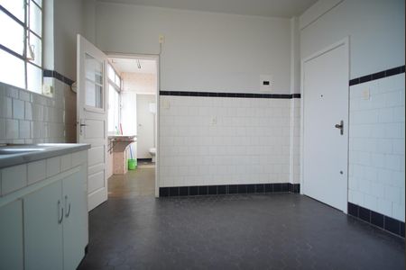 Apartamento para alugar com 132m², 2 quartos e sem vagaCozinha