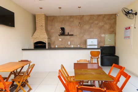 Apartamento à venda com 45m², 2 quartos e sem vagaÁrea comum - Churrasqueira