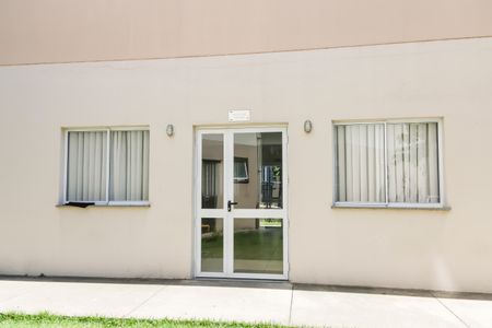 Apartamento à venda com 45m², 2 quartos e sem vagaÁrea comum - Salão de festas