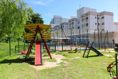 Apartamento à venda com 45m², 2 quartos e sem vagaÁrea comum - Playground
