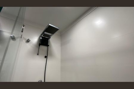 Casa para alugar com 193m², 3 quartos e 6 vagas Casa para alugar com 193m², 3 quartos e 6 vagasBanheiro Suíte 1