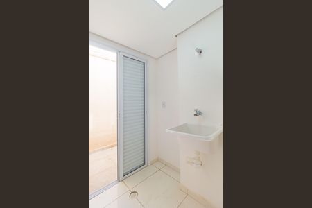 Apartamento à venda com 33m², 1 quarto e sem vaga Apartamento à venda com 33m², 1 quarto e sem vagaÁrea de Serviço