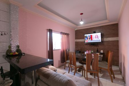 Casa à venda com 360m², 4 quartos e 3 vagas Casa à venda com 360m², 4 quartos e 3 vagasCopa