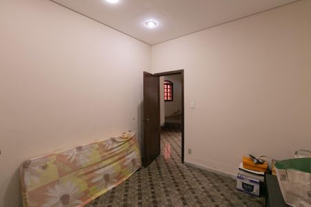 Casa à venda com 360m², 4 quartos e 3 vagas Casa à venda com 360m², 4 quartos e 3 vagasQuarto
