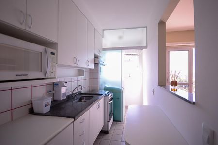 Apartamento à venda com 50m², 2 quartos e 1 vaga Apartamento à venda com 50m², 2 quartos e 1 vagaCozinha e Área de Serviço