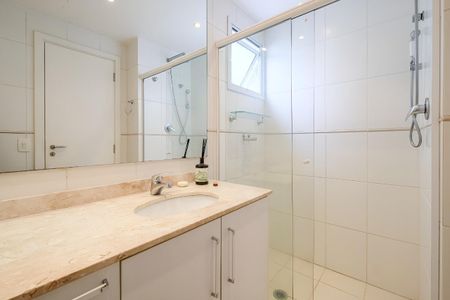 Apartamento à venda com 125m², 3 quartos e 3 vagas Apartamento à venda com 125m², 3 quartos e 3 vagasFoto 31