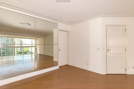 Apartamento à venda com 125m², 3 quartos e 3 vagas Apartamento à venda com 125m², 3 quartos e 3 vagasFoto 04