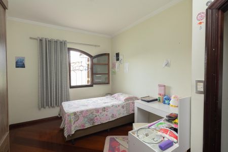 Casa à venda com 204m², 3 quartos e 4 vagas Casa à venda com 204m², 3 quartos e 4 vagasQuarto 1