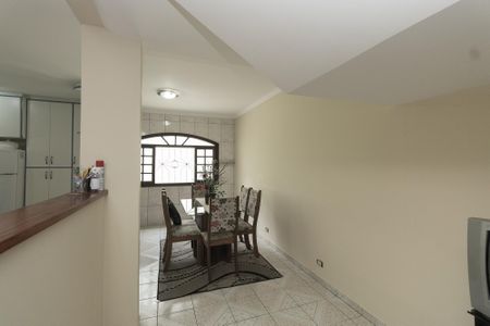 Casa à venda com 204m², 3 quartos e 4 vagas Casa à venda com 204m², 3 quartos e 4 vagasCopa