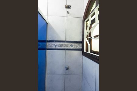 Casa à venda com 204m², 3 quartos e 4 vagas Casa à venda com 204m², 3 quartos e 4 vagasBanheiro Social