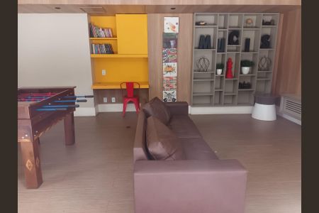 Apartamento à venda com 56m², 2 quartos e 1 vaga Apartamento à venda com 56m², 2 quartos e 1 vagaÁrea comum